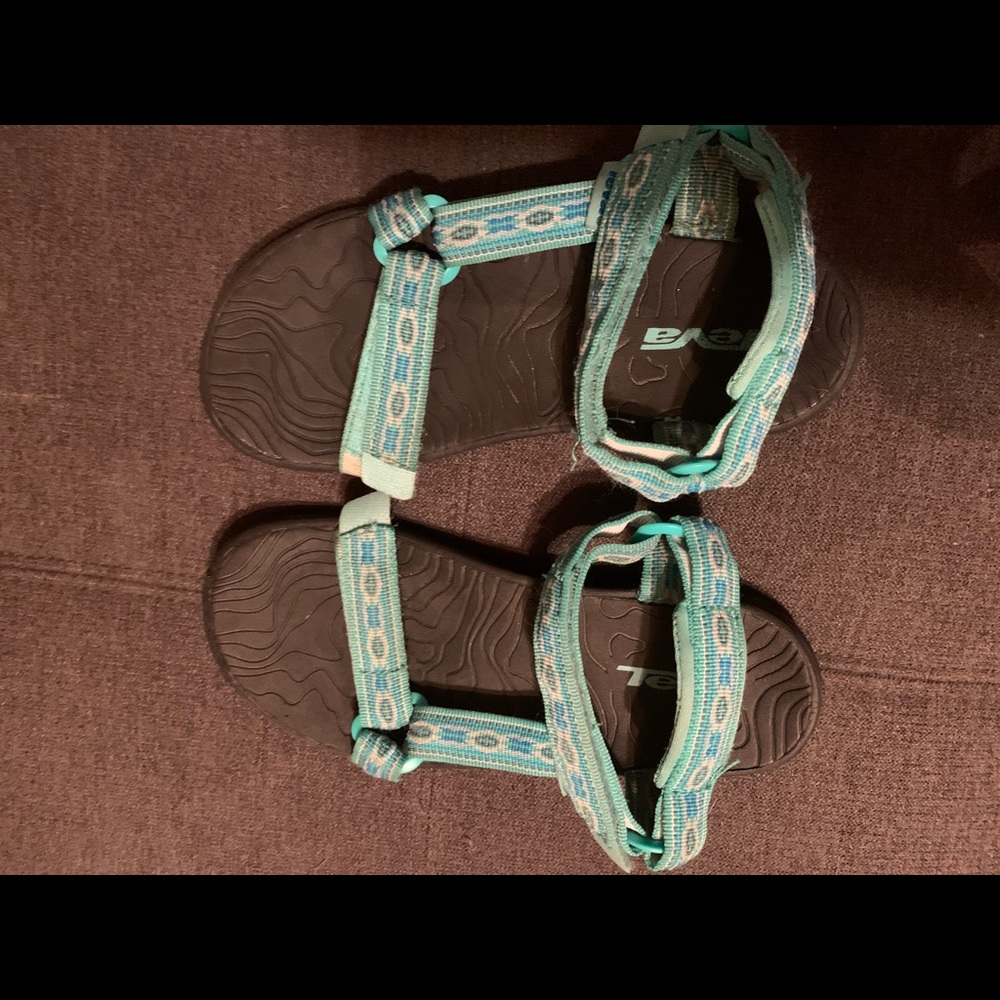 Teva Hurricane XLT